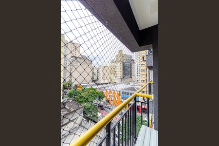 Varanda de kitnet/studio para alugar com 1 quarto, 26m² em Campos Elíseos, São Paulo