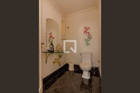 Casa à venda com 340m², 6 quartos e 7 vagasLavabo