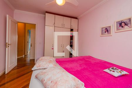 Casa à venda com 340m², 6 quartos e 7 vagasQuarto 3