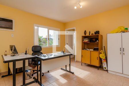 Casa à venda com 340m², 6 quartos e 7 vagasQuarto de Serviço