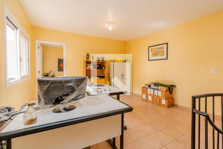 Casa à venda com 340m², 6 quartos e 7 vagasQuarto de Serviço