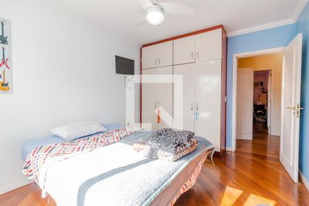 Casa à venda com 340m², 6 quartos e 7 vagasQuarto 2