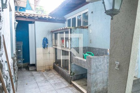Casa à venda com 380m², 3 quartos e 2 vagasQuintal