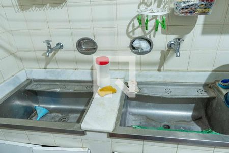 Casa à venda com 380m², 3 quartos e 2 vagasÁrea de Serviço