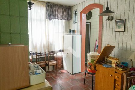 Casa à venda com 380m², 3 quartos e 2 vagasCopa