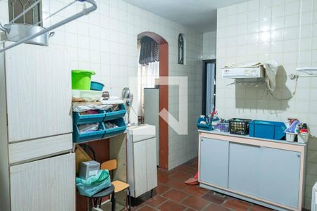 Casa à venda com 380m², 3 quartos e 2 vagasÁrea de Serviço