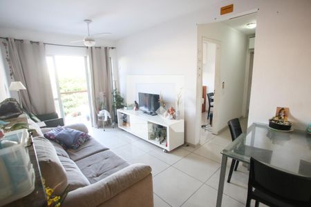 Sala de apartamento para alugar com 2 quartos, 53m² em Pechincha, Rio de Janeiro