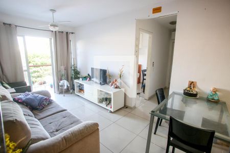Sala de apartamento para alugar com 2 quartos, 53m² em Pechincha, Rio de Janeiro