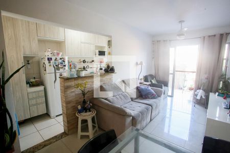 Sala de apartamento para alugar com 2 quartos, 53m² em Pechincha, Rio de Janeiro