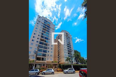 Apartamento à venda com 65m², 2 quartos e 1 vaga Apartamento à venda com 65m², 2 quartos e 1 vagaFachada