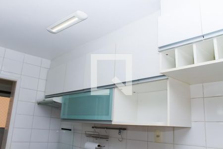 Apartamento à venda com 65m², 2 quartos e 1 vaga Apartamento à venda com 65m², 2 quartos e 1 vagaCozinha