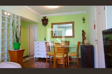 Sala de apartamento à venda com 2 quartos, 78m² em Vila Bastos, Santo André