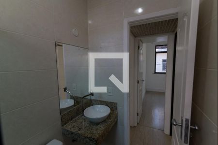 Casa para alugar com 75m², 2 quartos e sem vagaBanheiro