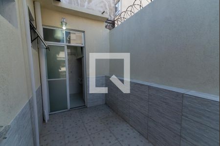 Casa para alugar com 75m², 2 quartos e sem vagaÁrea de Serviço