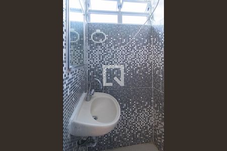 Apartamento para alugar com 100m², 3 quartos e sem vagaBanheiro de Serviço