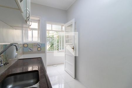 Apartamento para alugar com 100m², 3 quartos e sem vagaCozinha