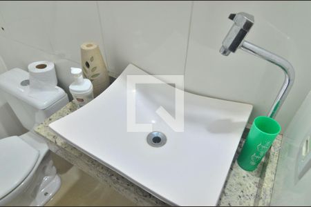 Lavabo de casa para alugar com 3 quartos, 226m² em São José, Canoas