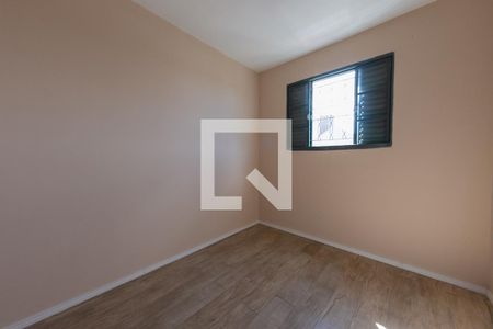 Quarto 1 de apartamento para alugar com 3 quartos, 59m² em Tingui, Curitiba