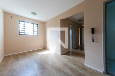 Sala de apartamento para alugar com 3 quartos, 59m² em Tingui, Curitiba