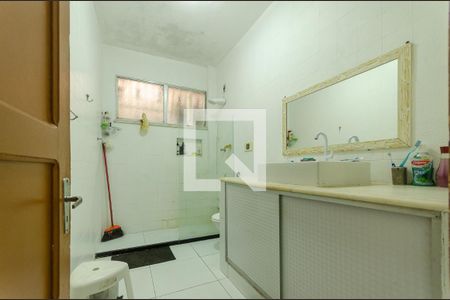 Apartamento para alugar com 100m², 3 quartos e sem vagaBanheiro