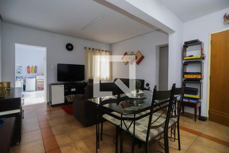 Sala 1 de casa à venda com 5 quartos, 400m² em Vila Anglo Brasileira, São Paulo