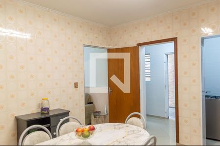 Casa à venda com 143m², 2 quartos e 3 vagas Casa à venda com 143m², 2 quartos e 3 vagasCozinha