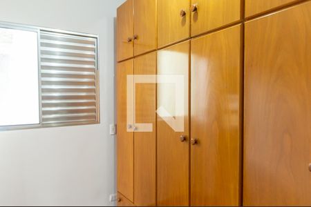 Casa à venda com 143m², 2 quartos e 3 vagas Casa à venda com 143m², 2 quartos e 3 vagasCloset do quarto 2