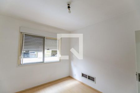 Quarto 2 de apartamento para alugar com 2 quartos, 62m² em Santana, Porto Alegre