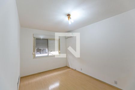 Quarto 1 de apartamento para alugar com 2 quartos, 62m² em Santana, Porto Alegre