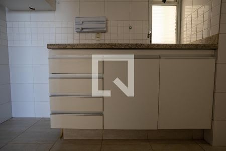 Apartamento para alugar com 90m², 2 quartos e 2 vagasCozinha