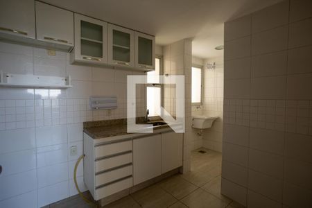 Apartamento para alugar com 90m², 2 quartos e 2 vagasCozinha