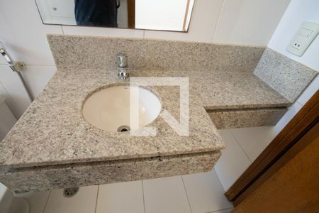 Apartamento para alugar com 90m², 2 quartos e 2 vagasBanheiro da Suíte 2