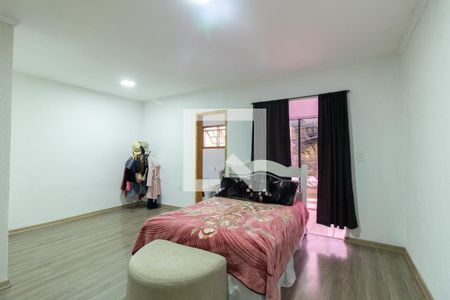 Casa à venda com 350m², 3 quartos e 2 vagasQuarto 3