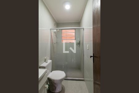 Casa à venda com 350m², 3 quartos e 2 vagasBanheiro do Quarto 2