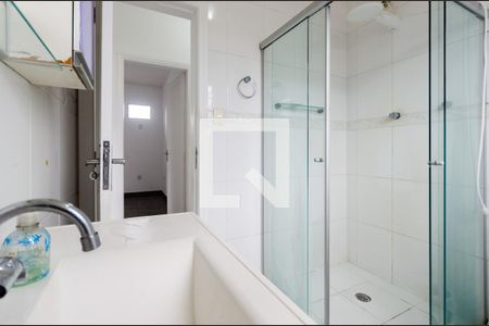 Apartamento para alugar com 80m², 2 quartos e 1 vaga Apartamento para alugar com 80m², 2 quartos e 1 vagaBanheiro