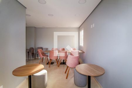 Apartamento para alugar com 37m², 2 quartos e 1 vagaÁrea comum - Salão de festas