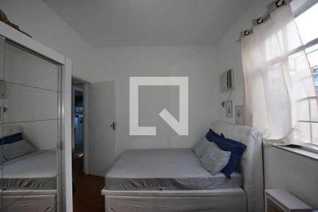 Quarto 1 de apartamento à venda com 2 quartos, 60m² em Braz de Pina, Rio de Janeiro