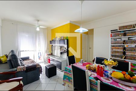 Sala de Apartamento com 2 quartos, 70m² Fonseca