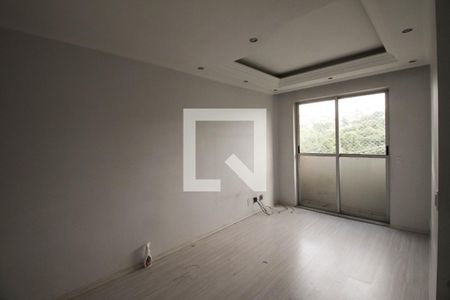 Sala de Apartamento com 2 quartos, 50m² Jardim Santa Teresinha