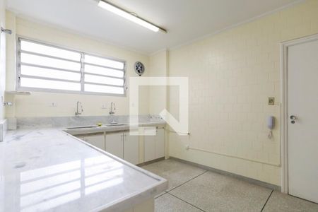 Apartamento à venda com 256m², 4 quartos e 3 vagasCozinha