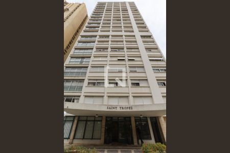 Apartamento à venda com 256m², 4 quartos e 3 vagasFachada