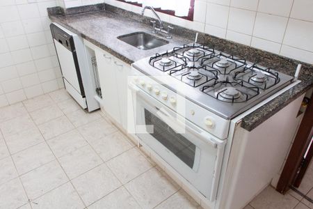 Apartamento à venda com 296m², 4 quartos e 3 vagas Apartamento à venda com 296m², 4 quartos e 3 vagasCOZINHA