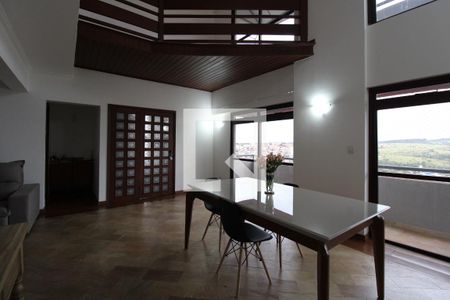 Sala de apartamento para alugar com 4 quartos, 296m² em Jardim das Paineiras, Campinas