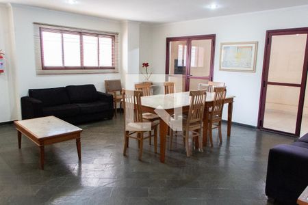 Apartamento à venda com 296m², 4 quartos e 3 vagas Apartamento à venda com 296m², 4 quartos e 3 vagasÁREA COMUM - SALÃO DE FESTAS