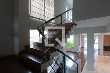 Casa para alugar com 360m², 4 quartos e 4 vagas