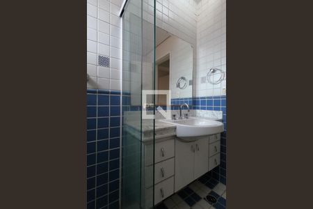 Casa para alugar com 360m², 4 quartos e 4 vagas