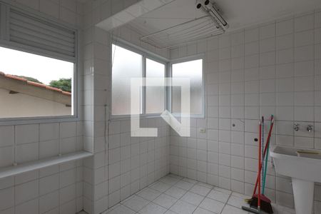 Casa para alugar com 360m², 4 quartos e 4 vagas