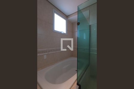 Casa para alugar com 360m², 4 quartos e 4 vagas