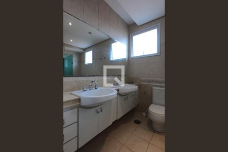 Casa para alugar com 360m², 4 quartos e 4 vagas