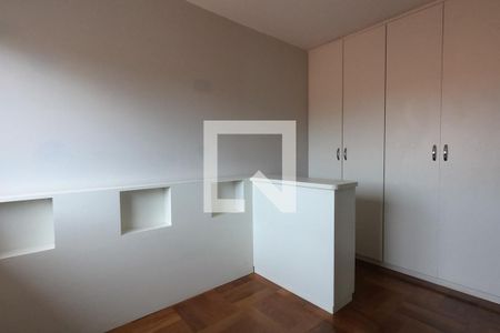 Casa para alugar com 360m², 4 quartos e 4 vagas